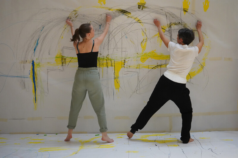 frac-picardie-atelier-corps-et-dessin-avec-myriam-martinez_atelier-corps-et-dessin-avec-myriam-martinez-bd.jpg